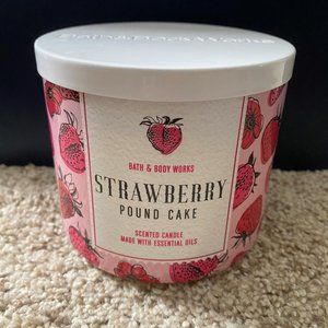 Strawberry Pound Cake Bath & Body Works Candle
